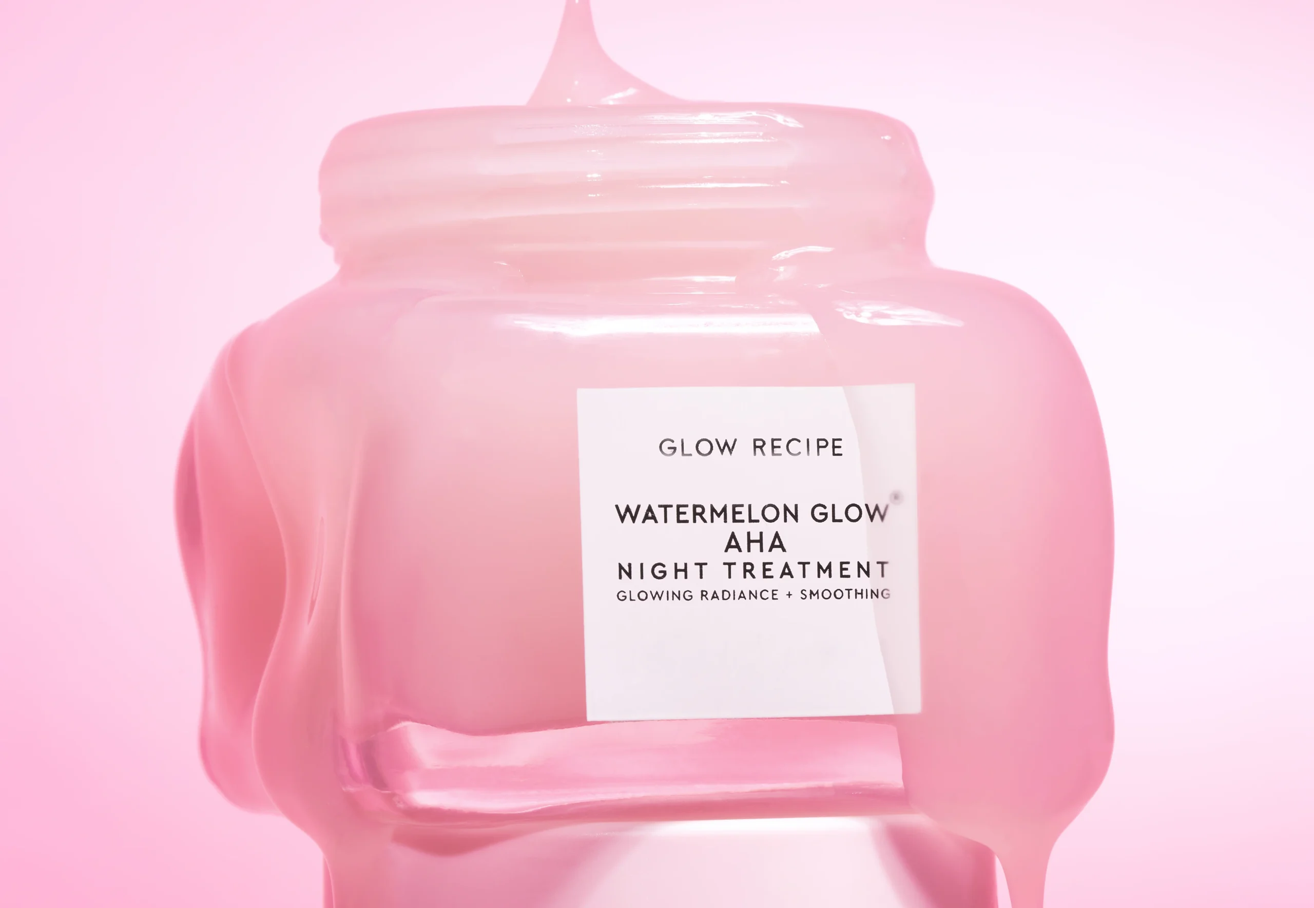 Glow Recipe Watermelon Glow AHA Night Treatment із рожевою текстурою