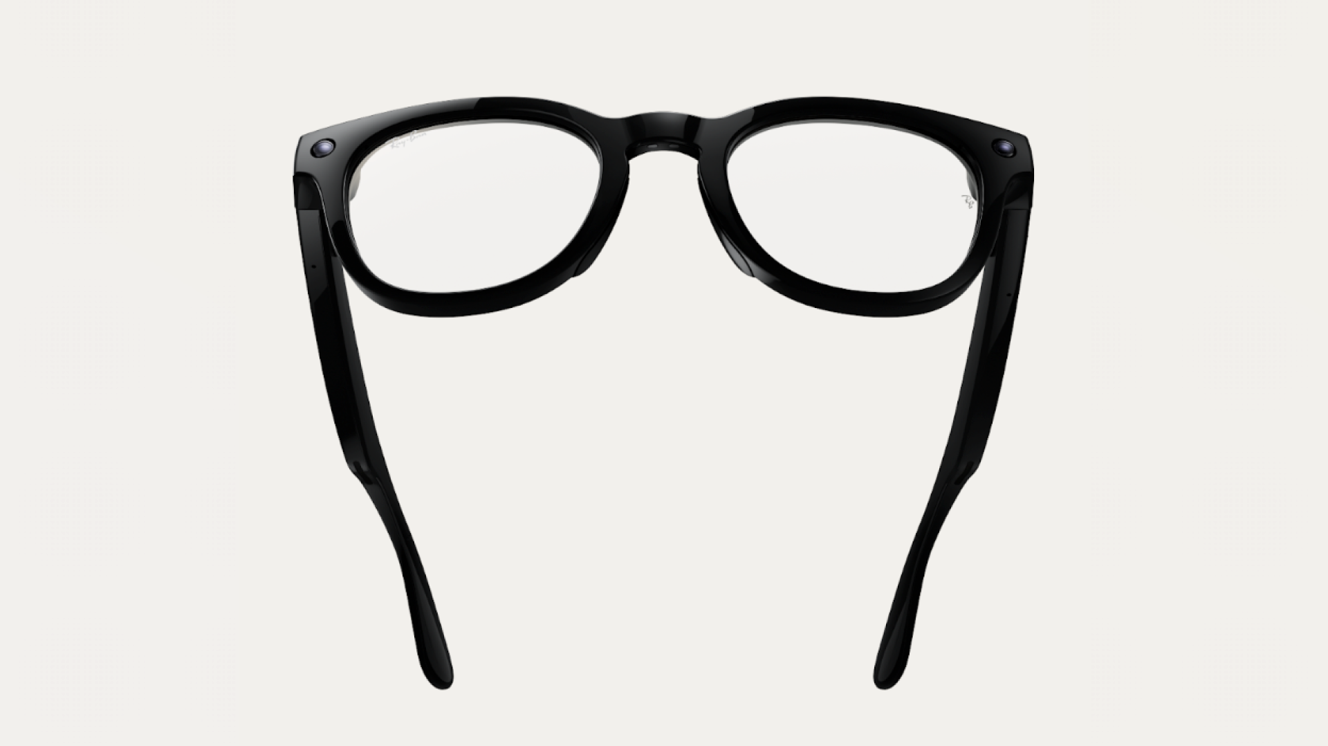 Чорні окуляри Ray-Ban Meta з прозорими лінзами та вбудованими камерами